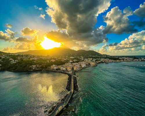 Ischia Ponte al tramonto